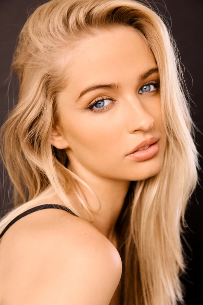 Liana C