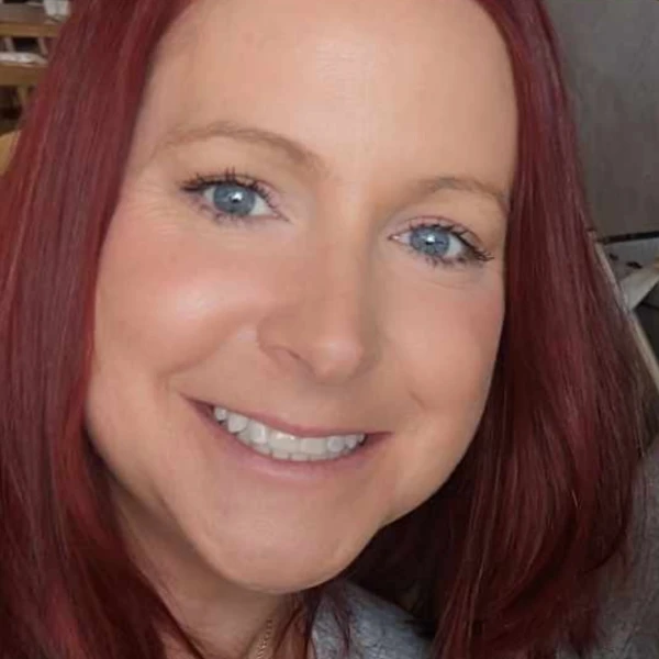 Leah Toth
