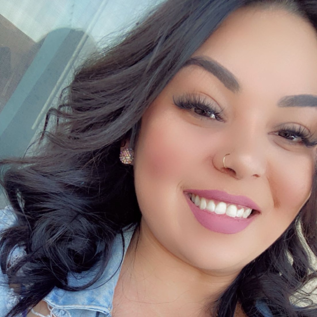 Desiree Cruz