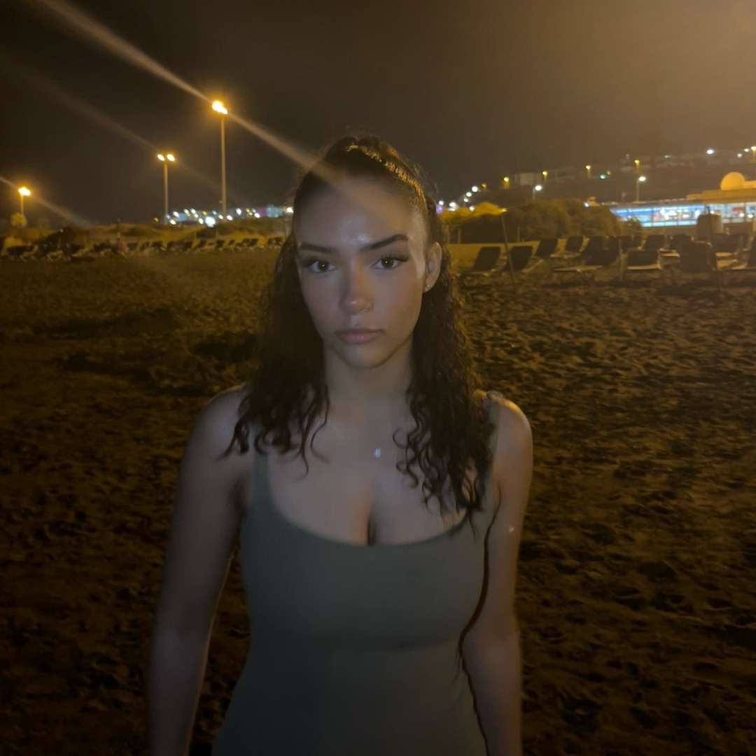 Ariane Hunter
