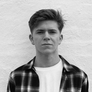 Andii Clements