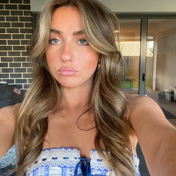 DeeDee Riddell