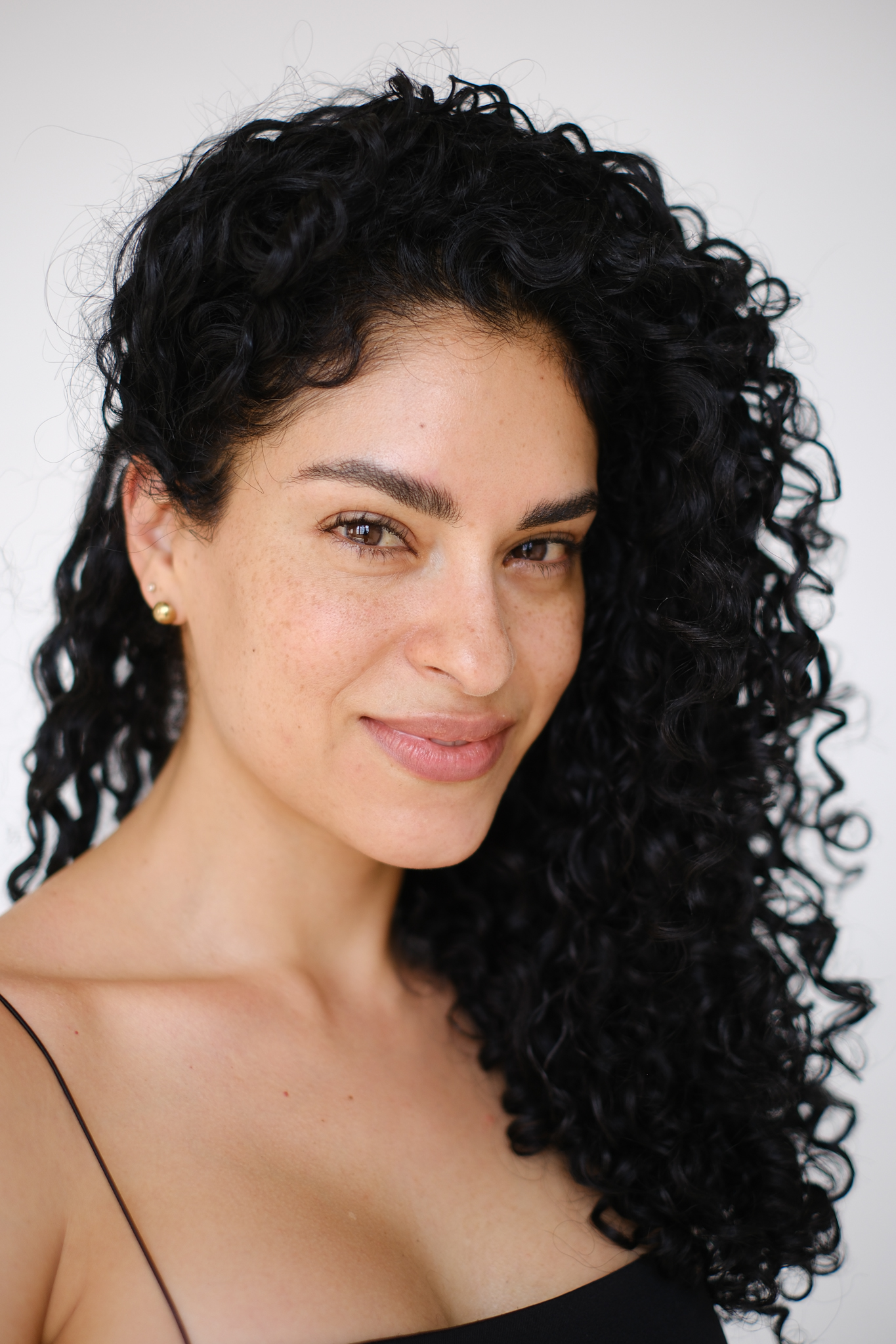Lia Manzur