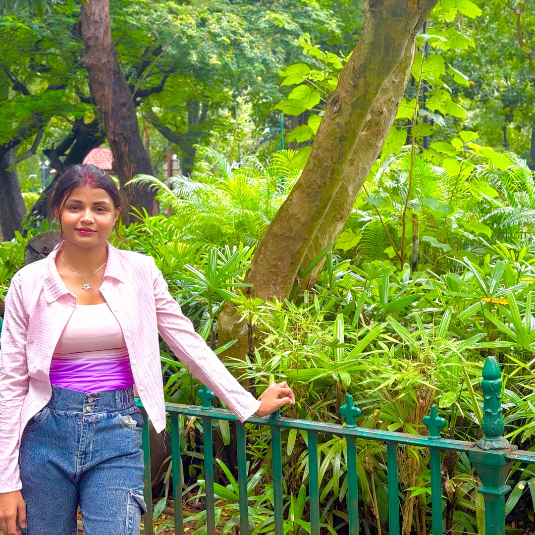 Kajal Charotiyaindi