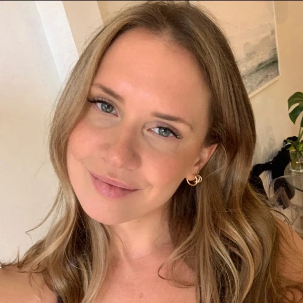 Julia P