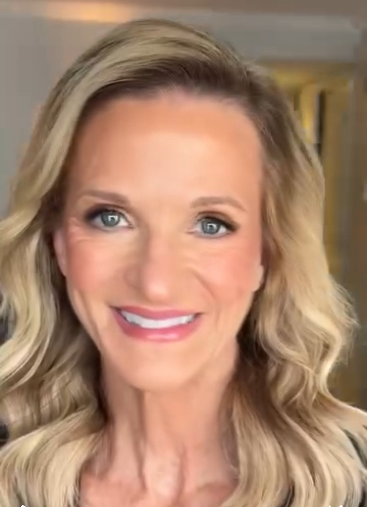 Lisa Adams