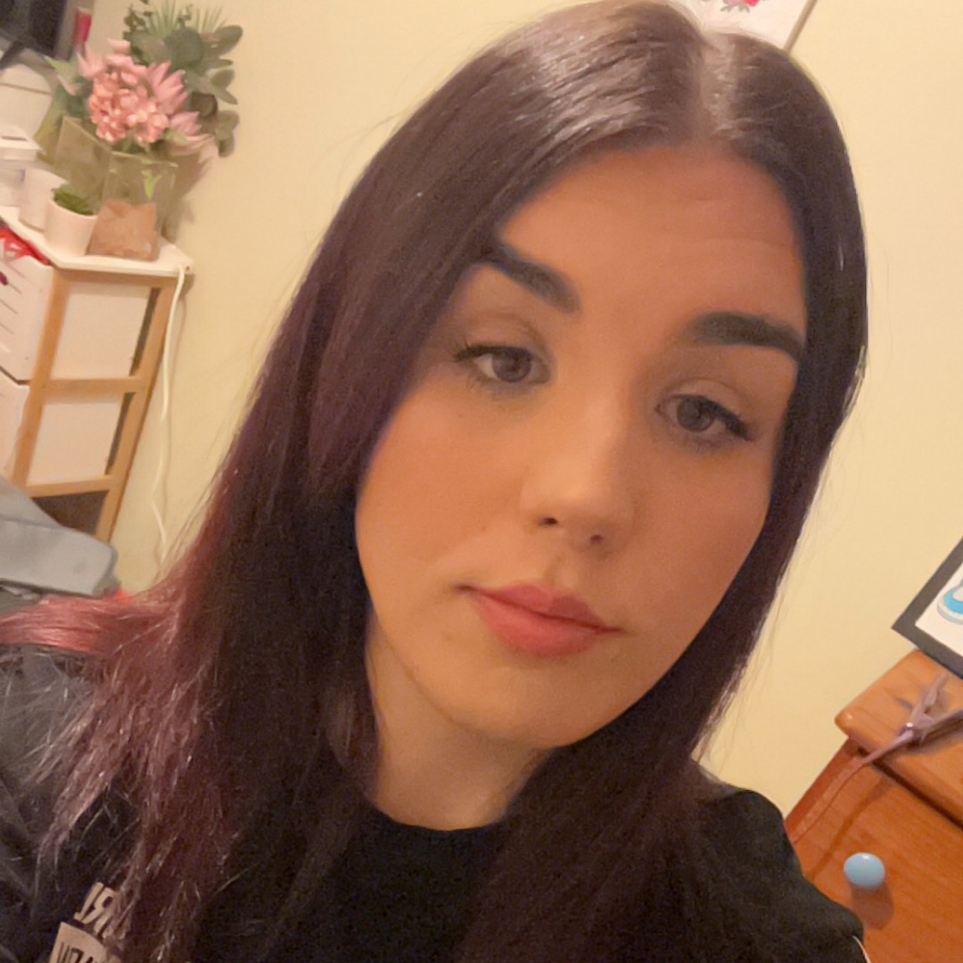 Shianne Thomsonnewnew