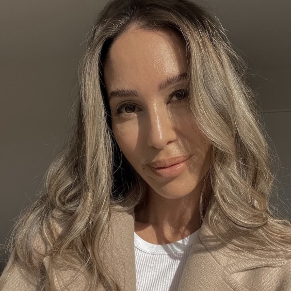 Ayse Tezel