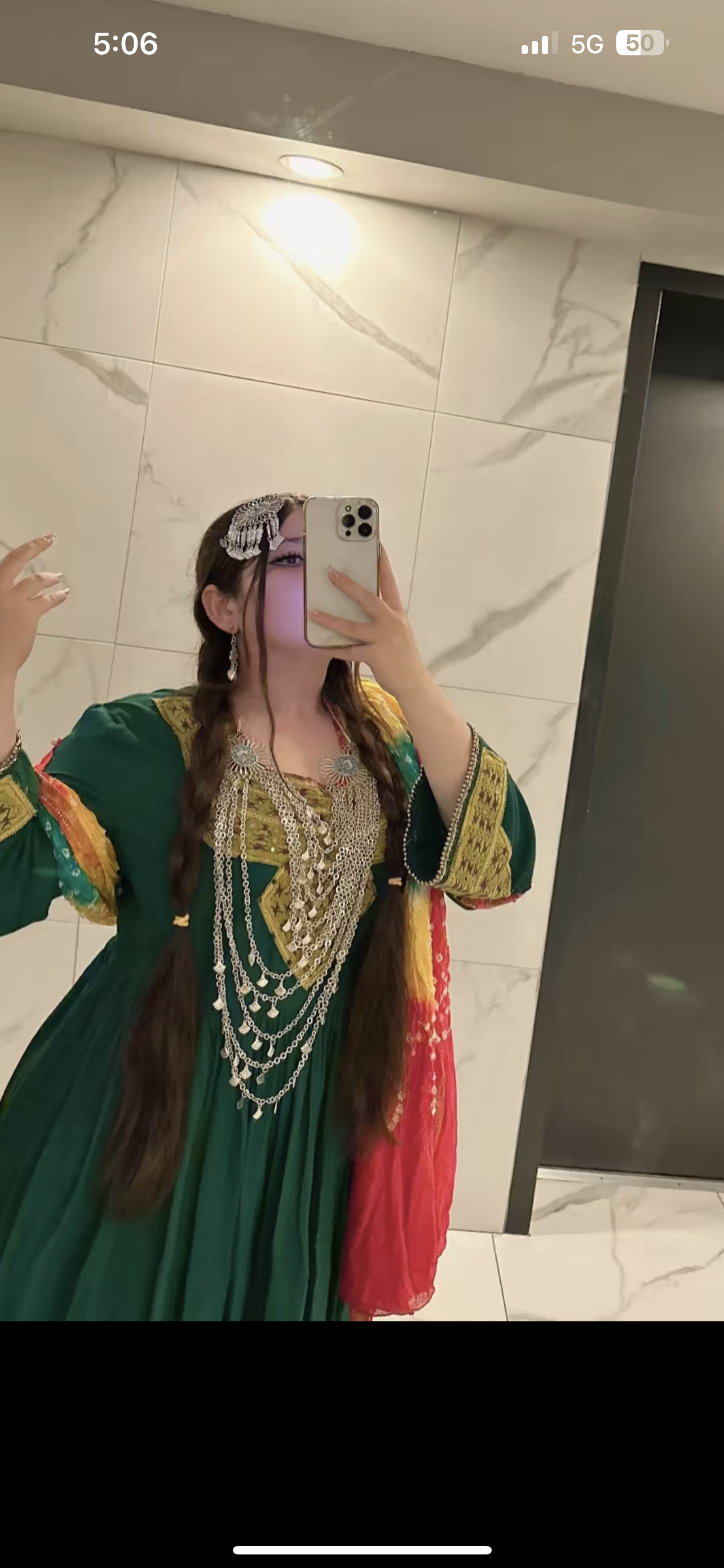 Yalda Razaye