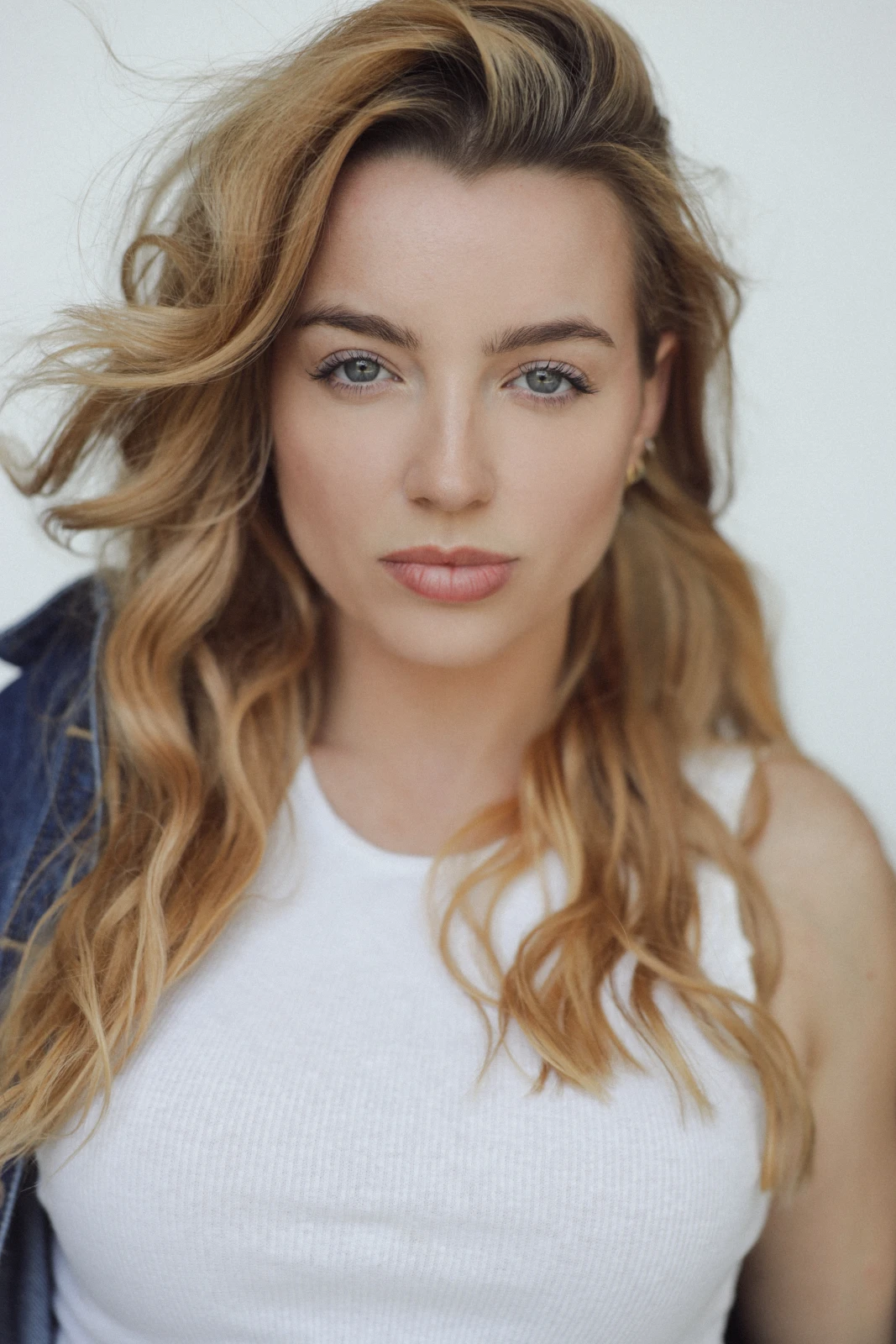 Arielle C - Actor, Model - theright.fit