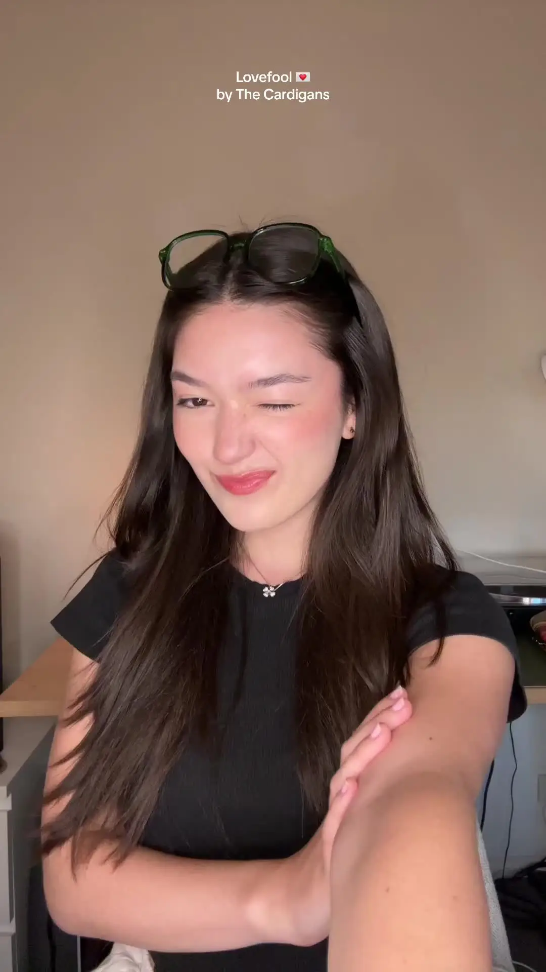 Tiktok post preview 3 from @heleinazara