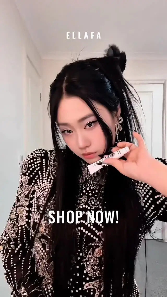 Instagram post preview 2 from liv_ying