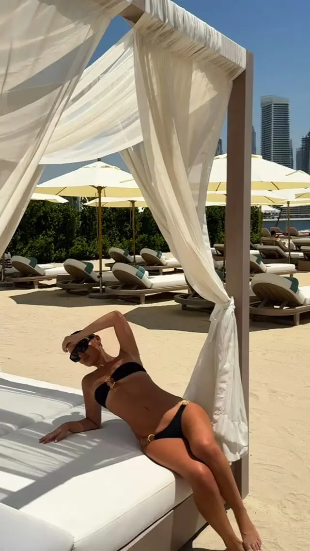 Instagram post preview 3 from georgiapearce