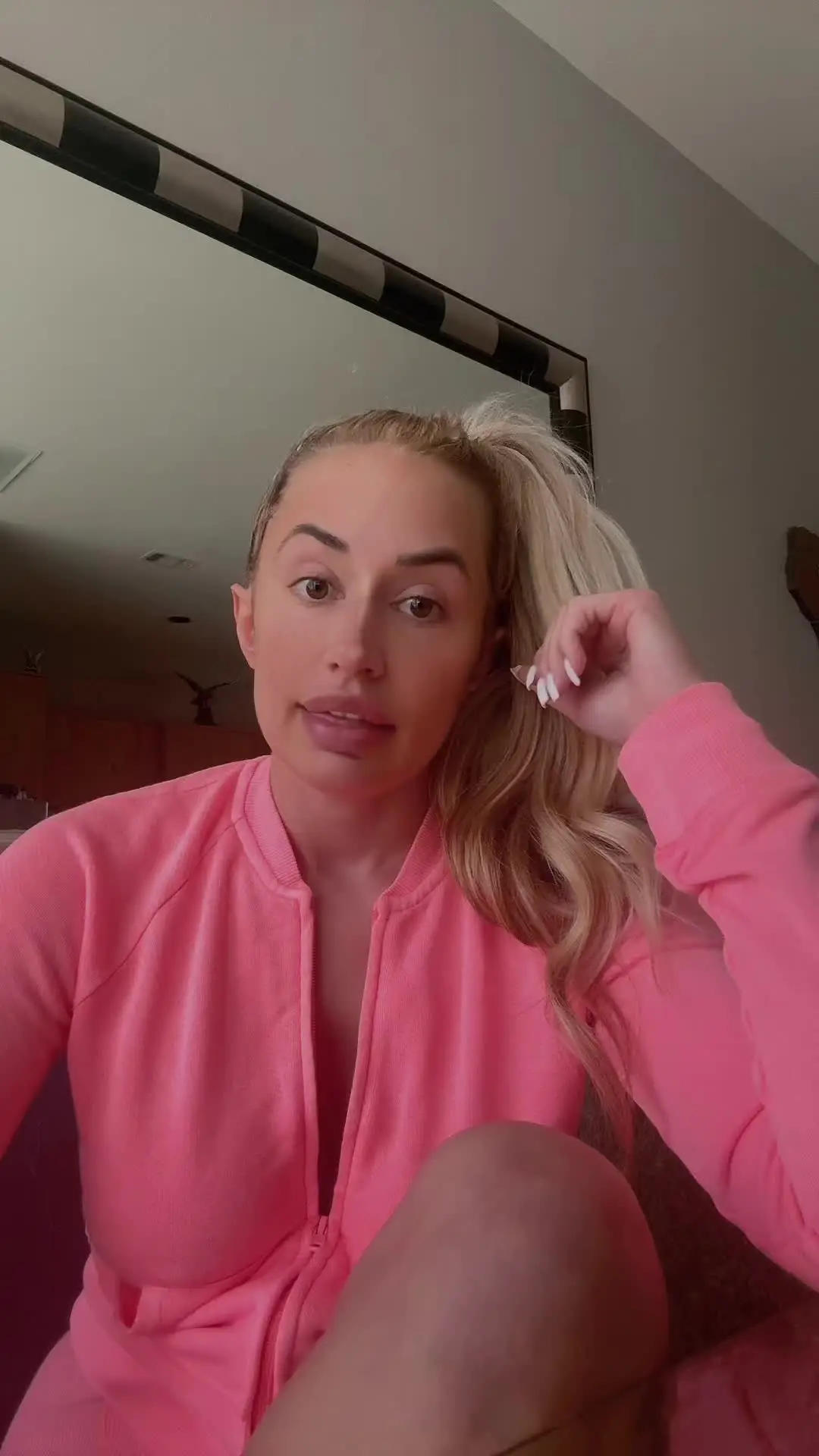 Tiktok post preview 3 from @thecourtneymessmer
