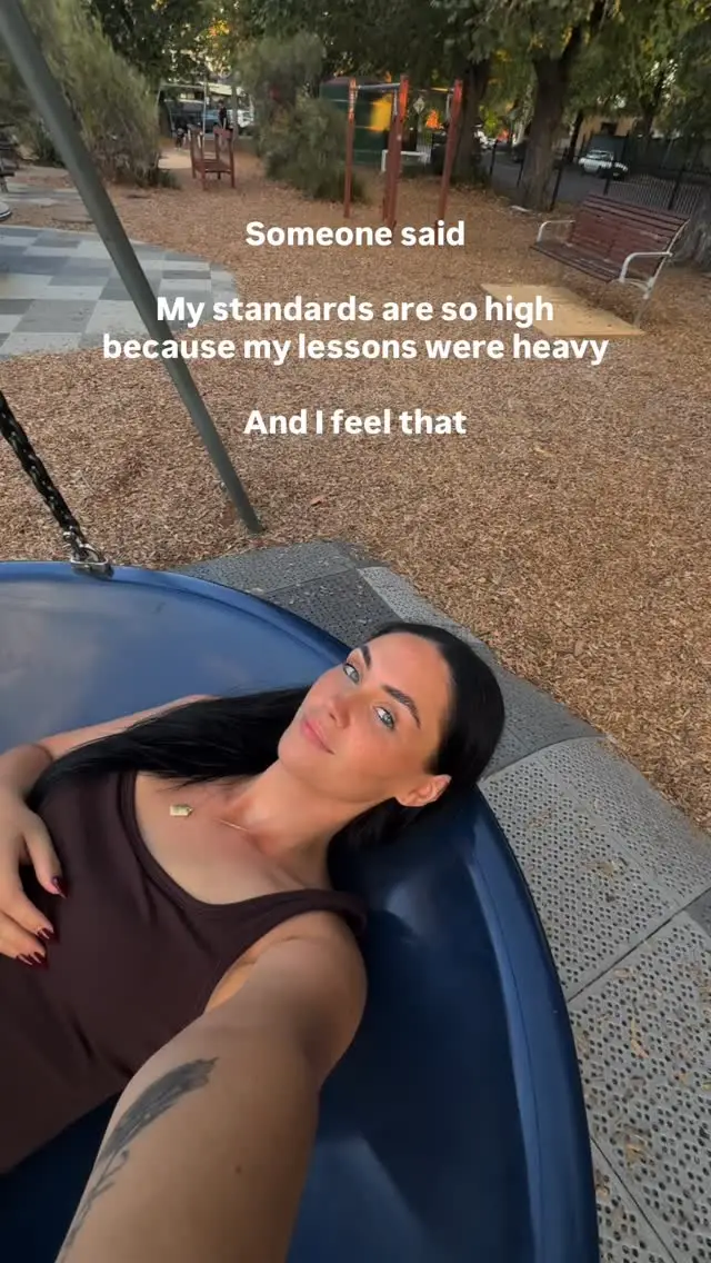 Instagram post preview 2 from chloefferrari