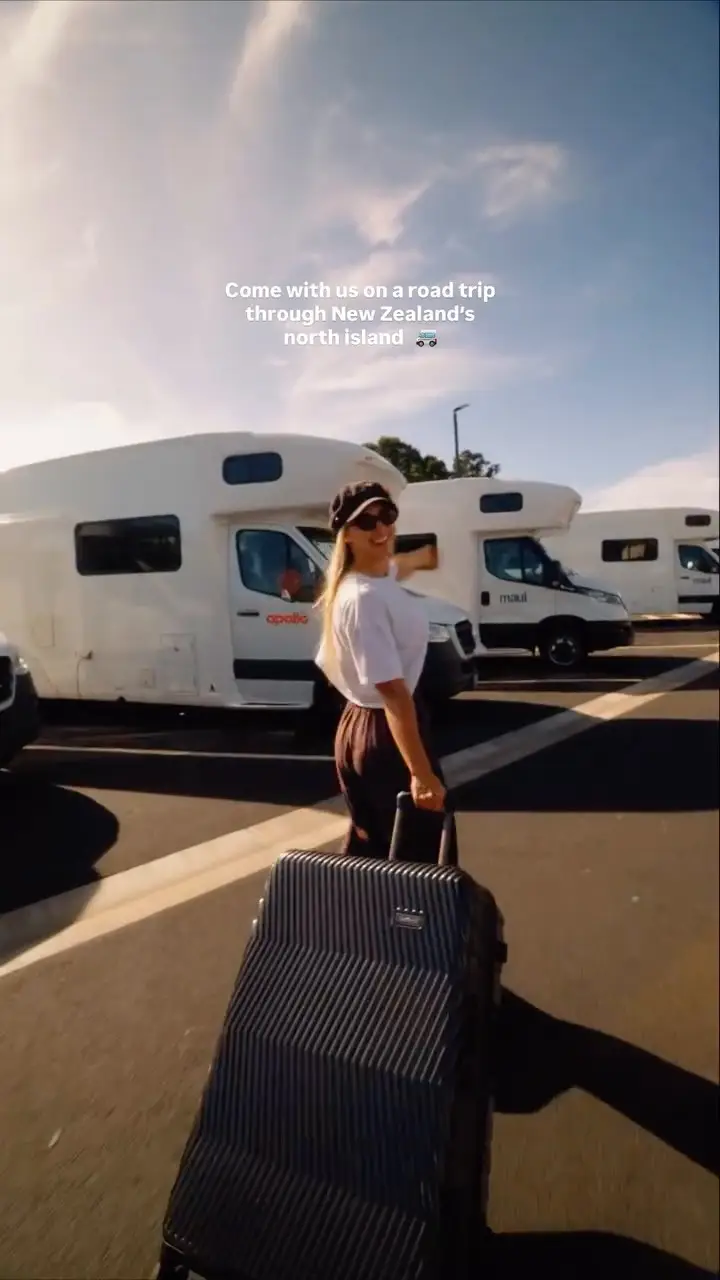 Instagram post preview 3 from _letsescapetogether_