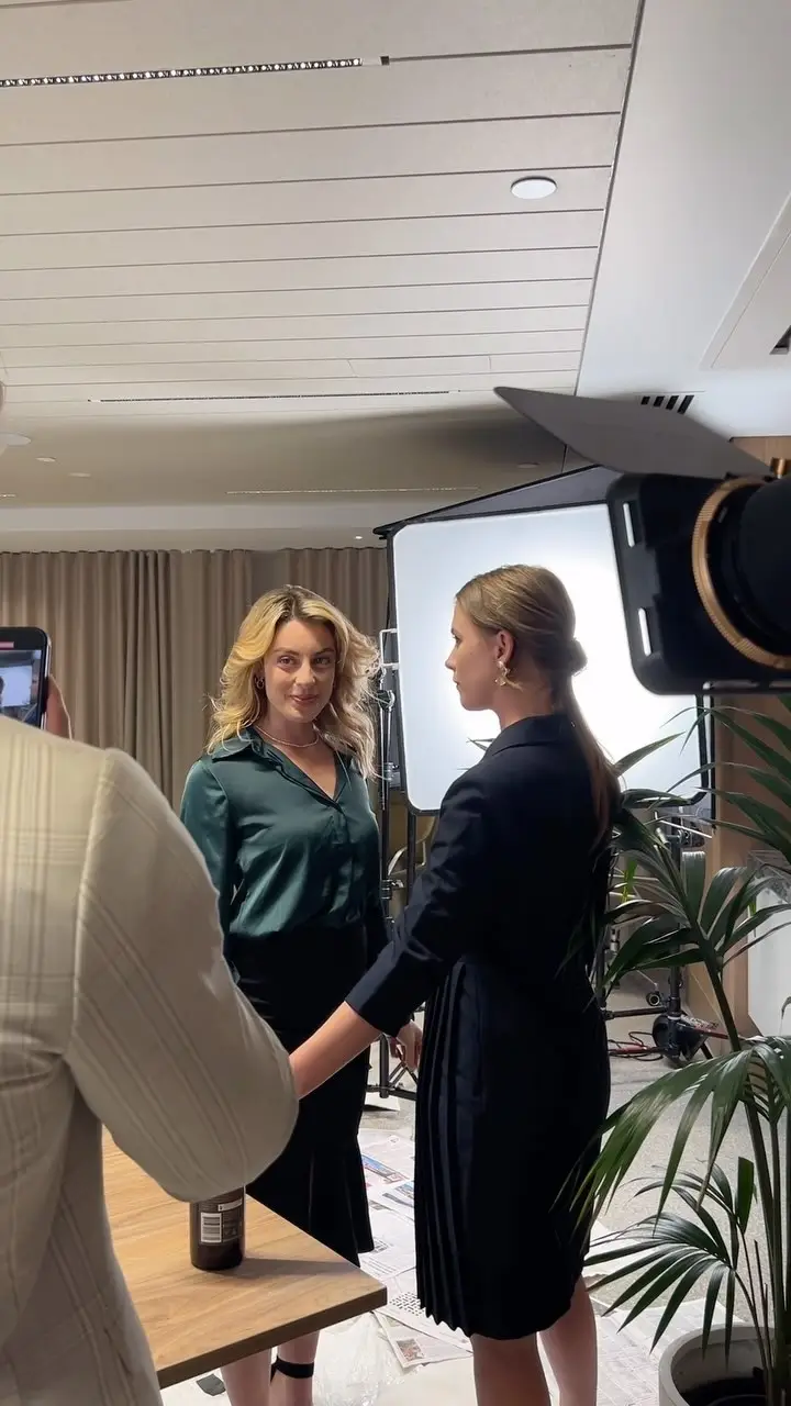 Instagram post preview 3 from claudiacappeau
