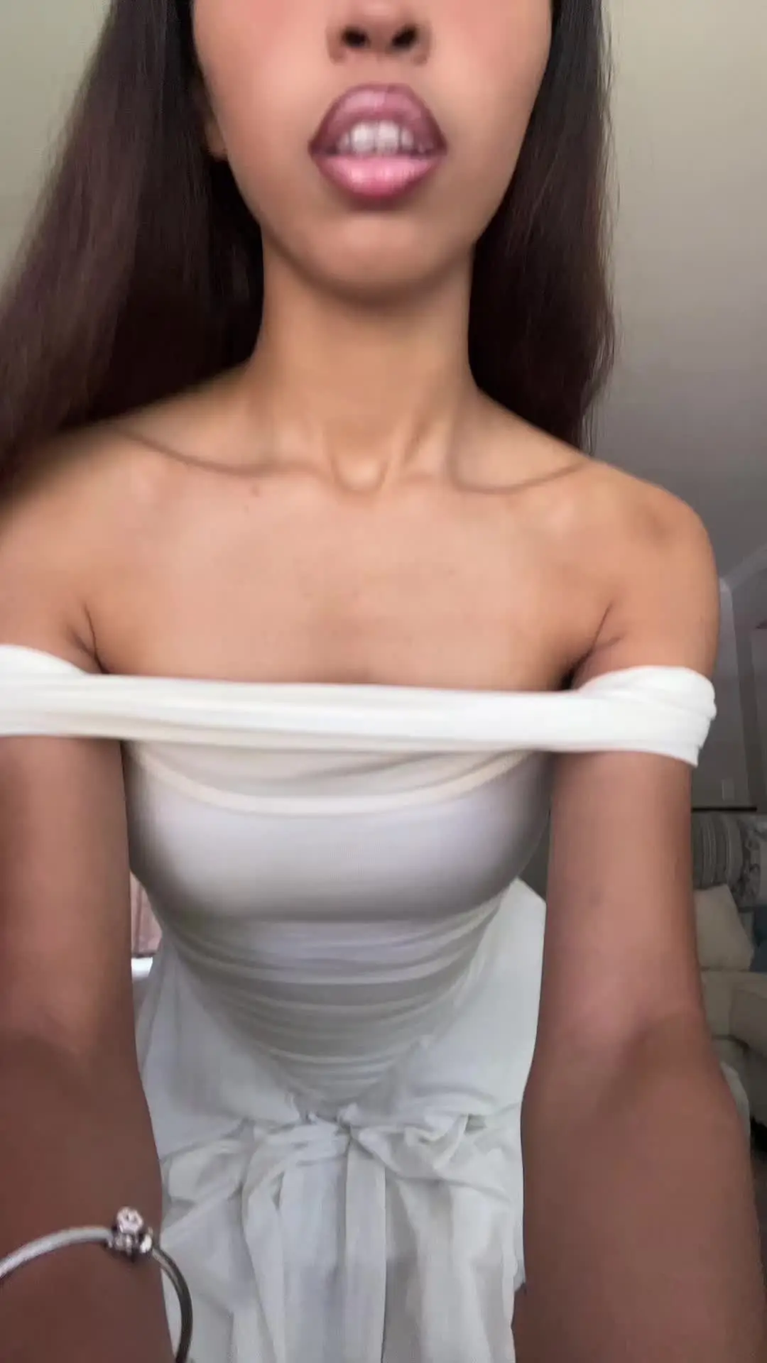 Tiktok post preview 2 from @ciaraalishab