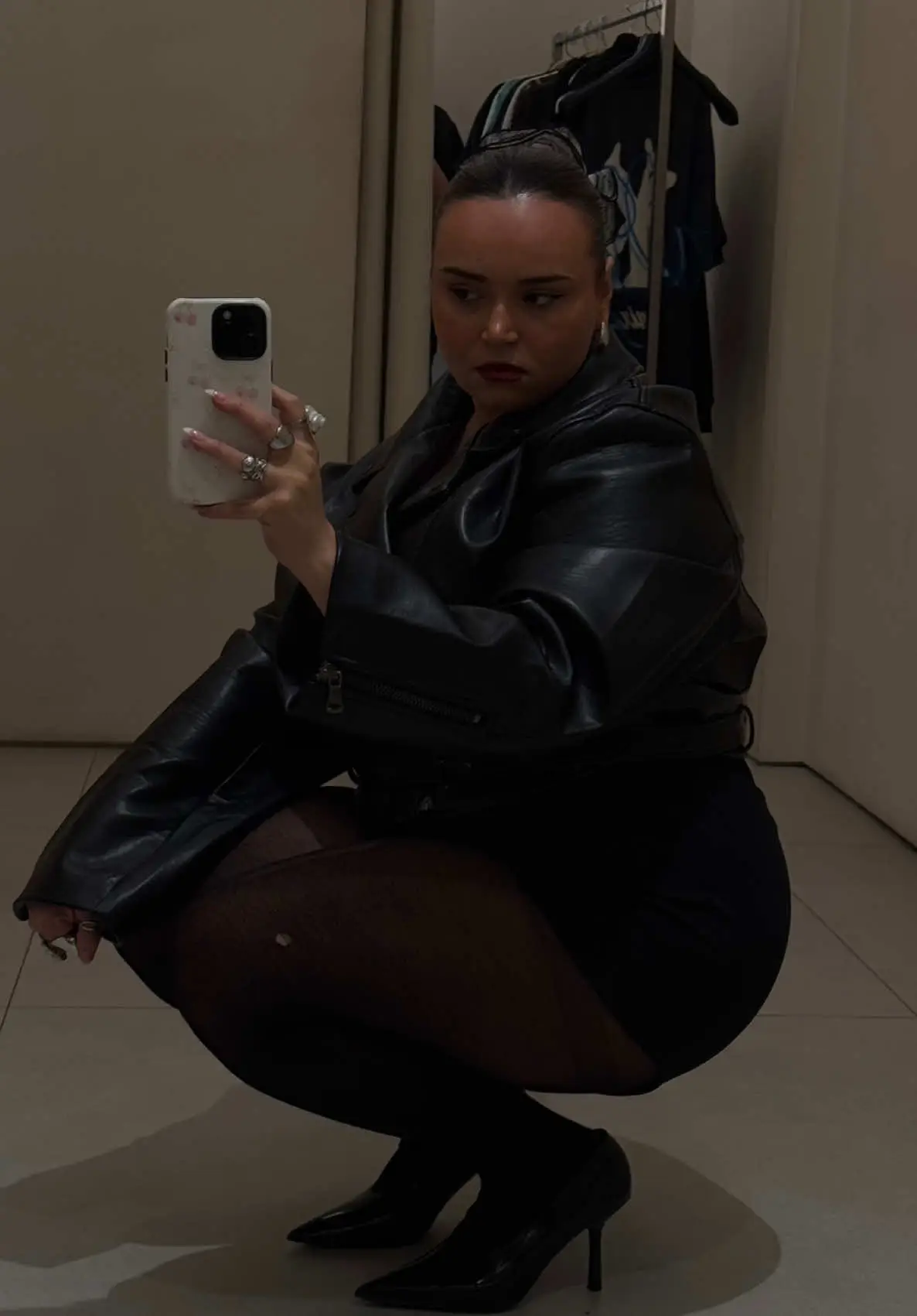 Tiktok post preview 3 from @kyladrichardson