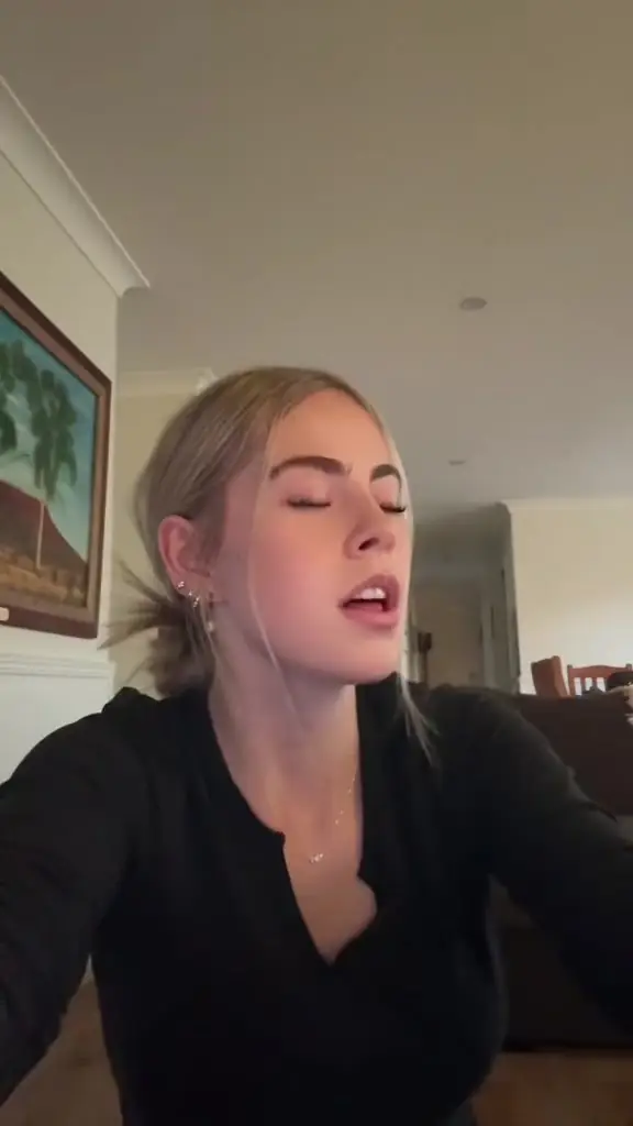Tiktok post thumbnail