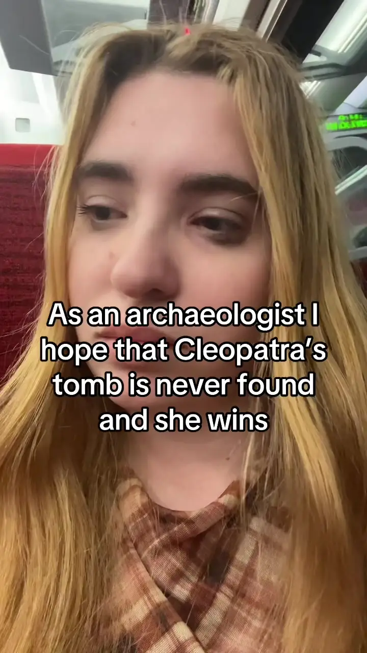 Tiktok post preview 1 from @stephthearchaeologist