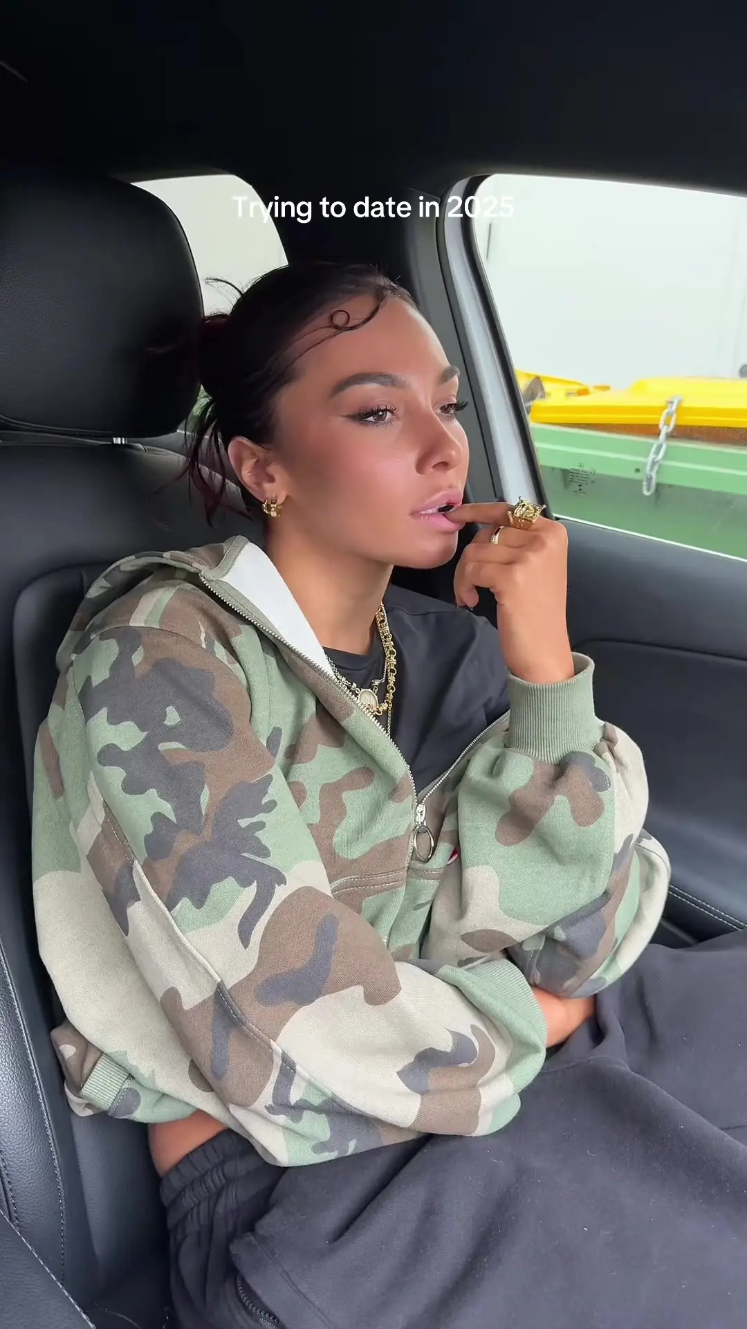 Tiktok post preview 3 from @naeholland