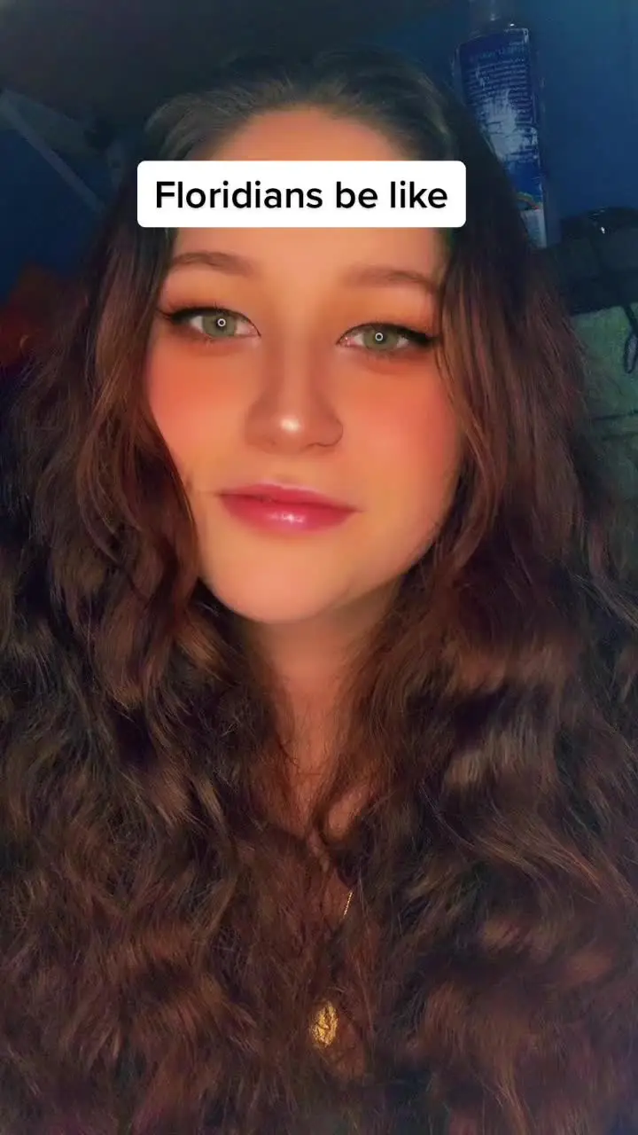 Tiktok post preview 2 from @savannahreinhardt2