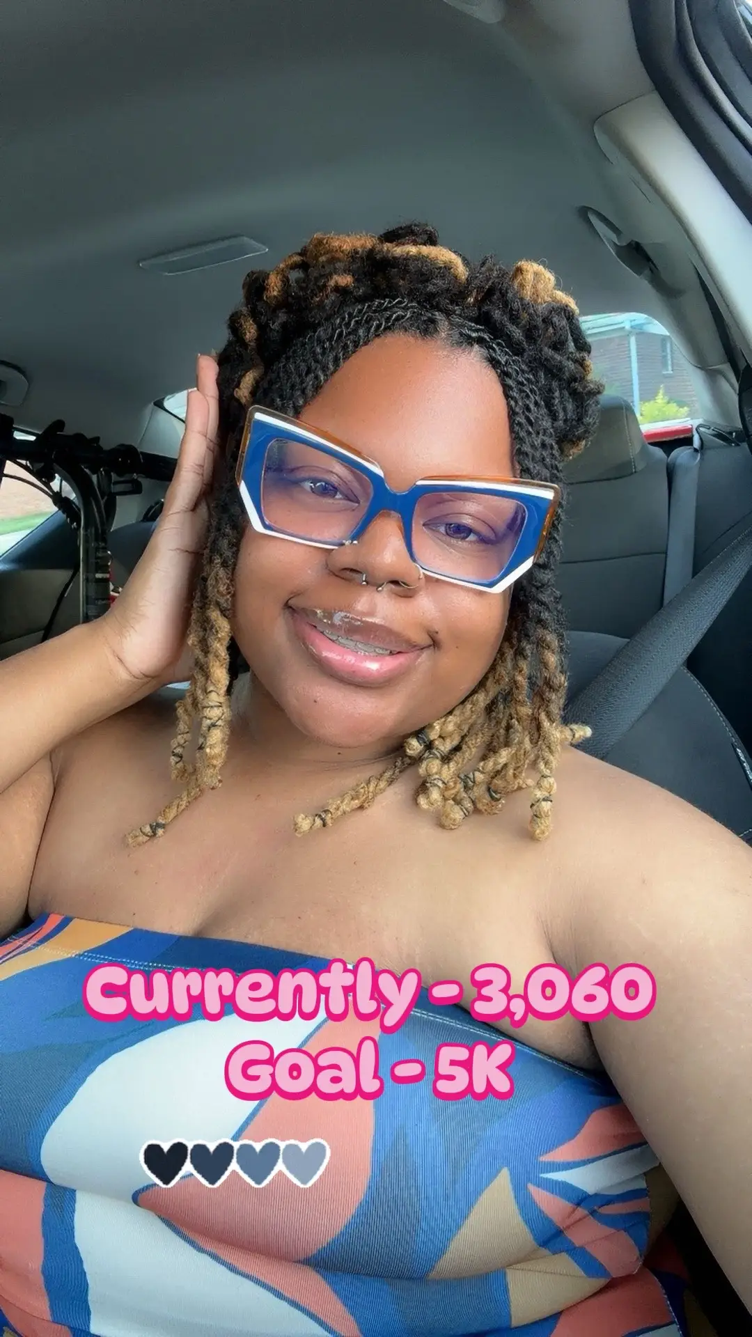 Tiktok post preview 2 from @itsqueeendeee