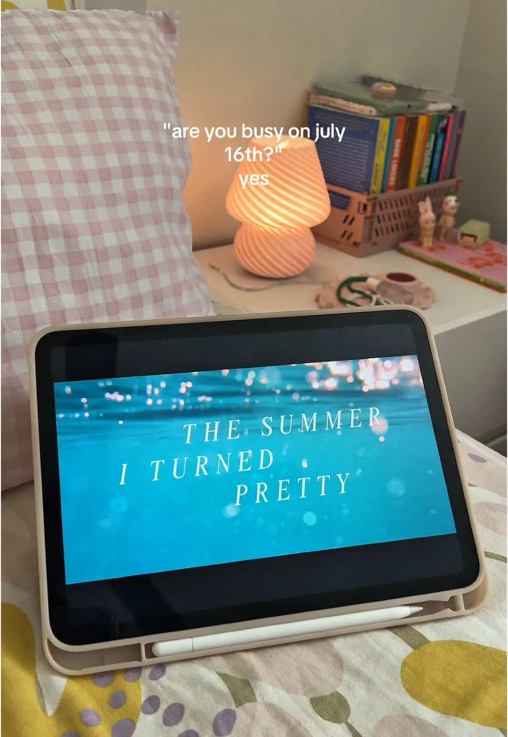 Tiktok post preview 3 from @roseewhiitee