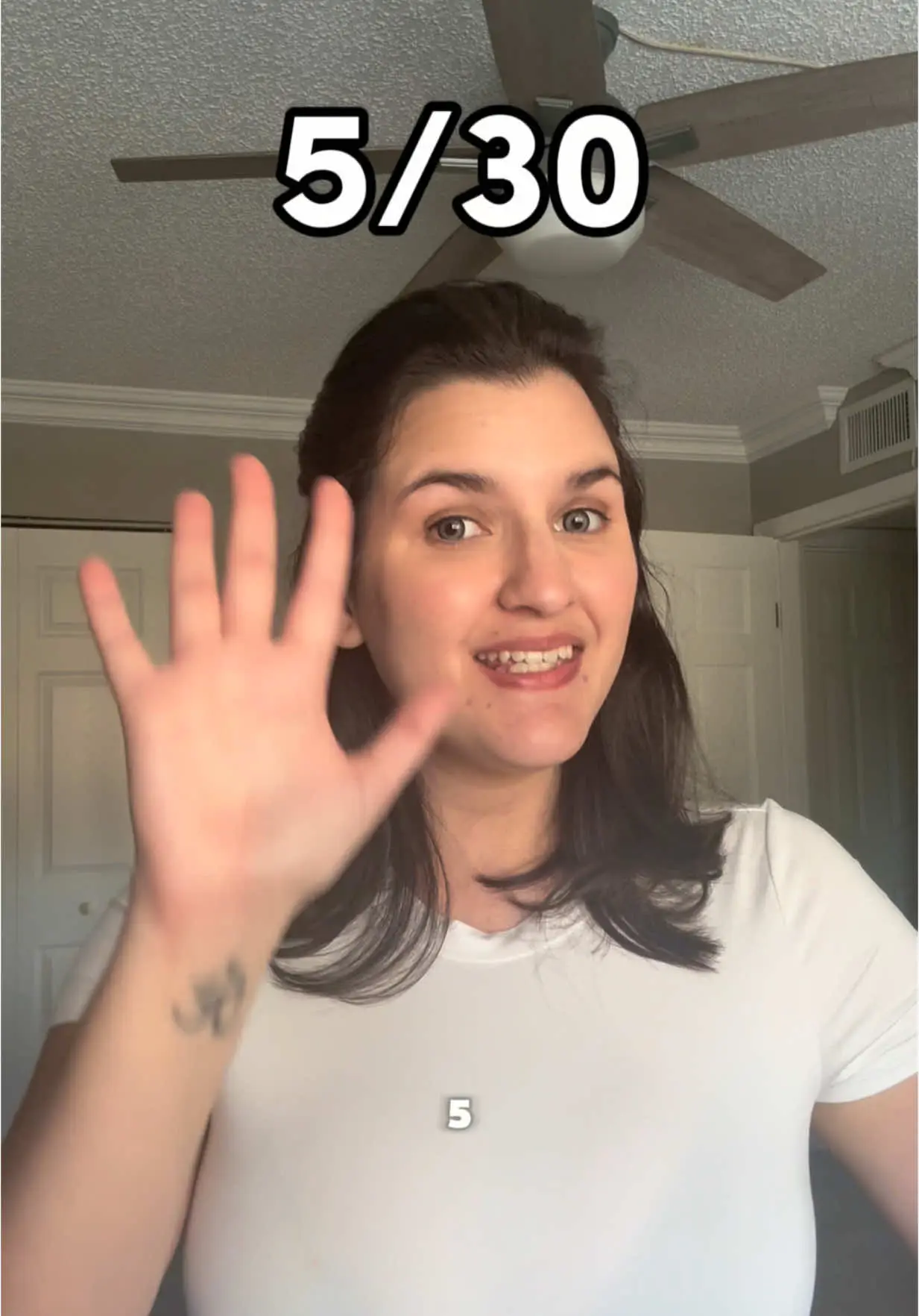 Tiktok post preview 2 from @carlap.ugc