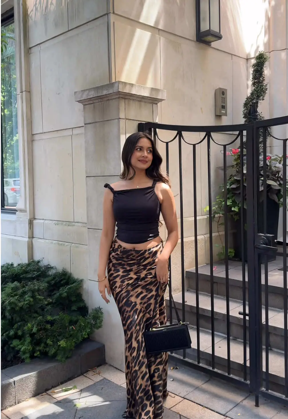 Tiktok post preview 3 from @himaniiii__09