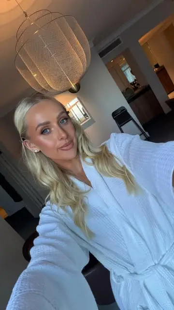 Instagram post preview 3 from lobblexi