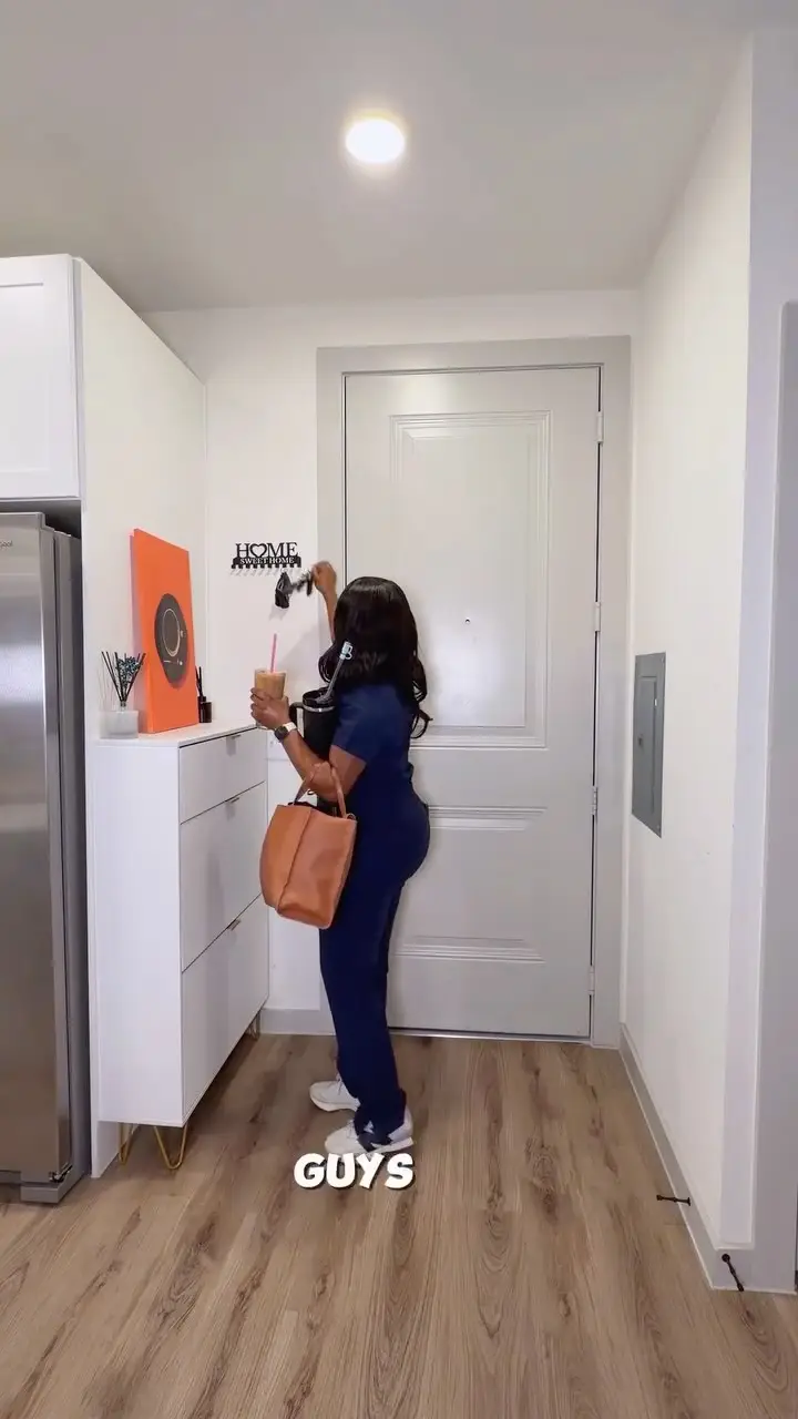 Instagram post preview 3 from lifewiththolu