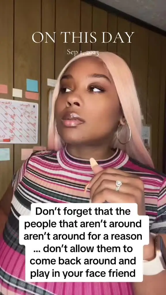 Tiktok post preview 2 from @iammoett