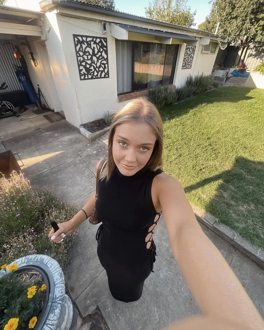 Instagram post preview 1 from whatsgoodwithhood