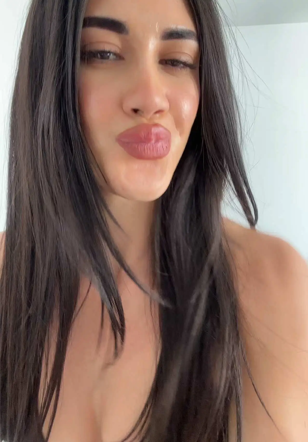 Tiktok post preview 2 from @tamikalhenderson