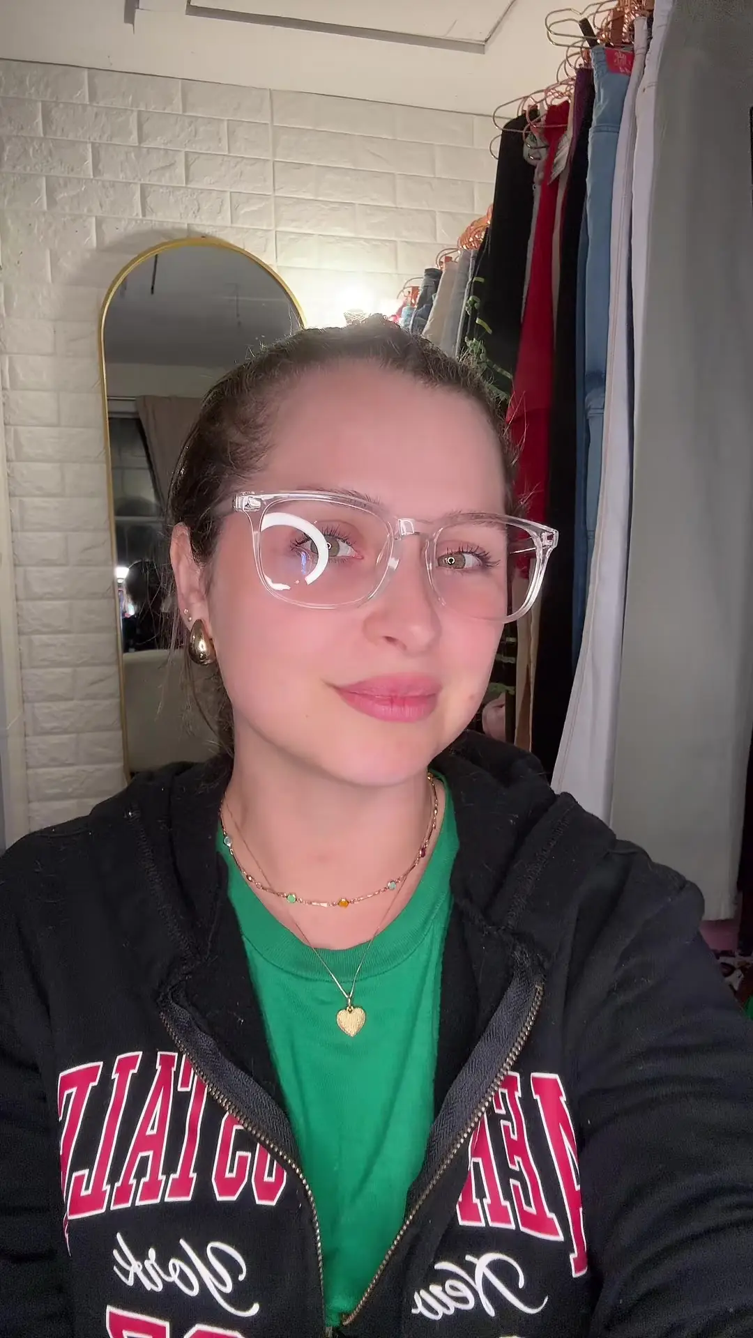 Tiktok post preview 2 from @nanameira