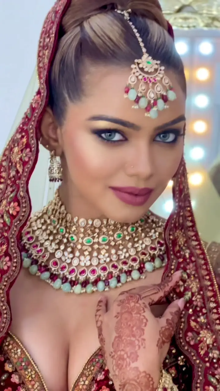 Tiktok post preview 3 from @shamalkaaaa