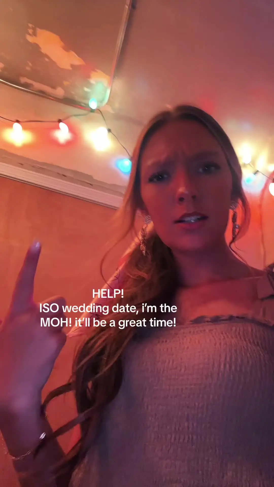Tiktok post preview 3 from @ellarportera