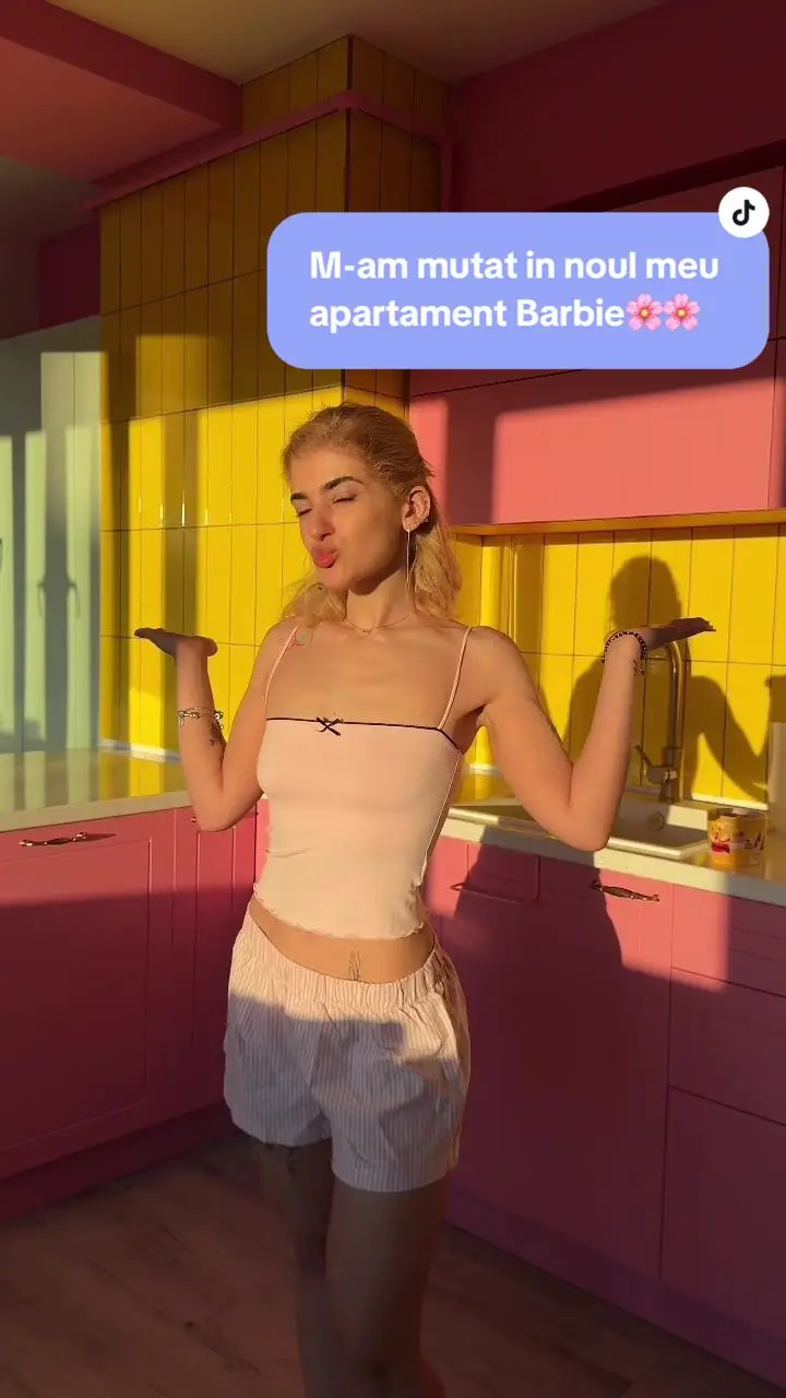 Tiktok post preview 2 from @hashemiariana