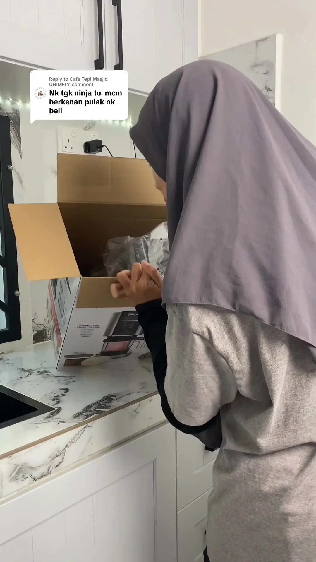 Tiktok post preview 3 from @littlemisshani