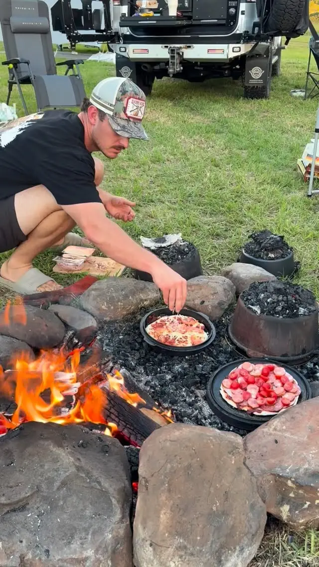 Instagram post preview 2 from coatesontour