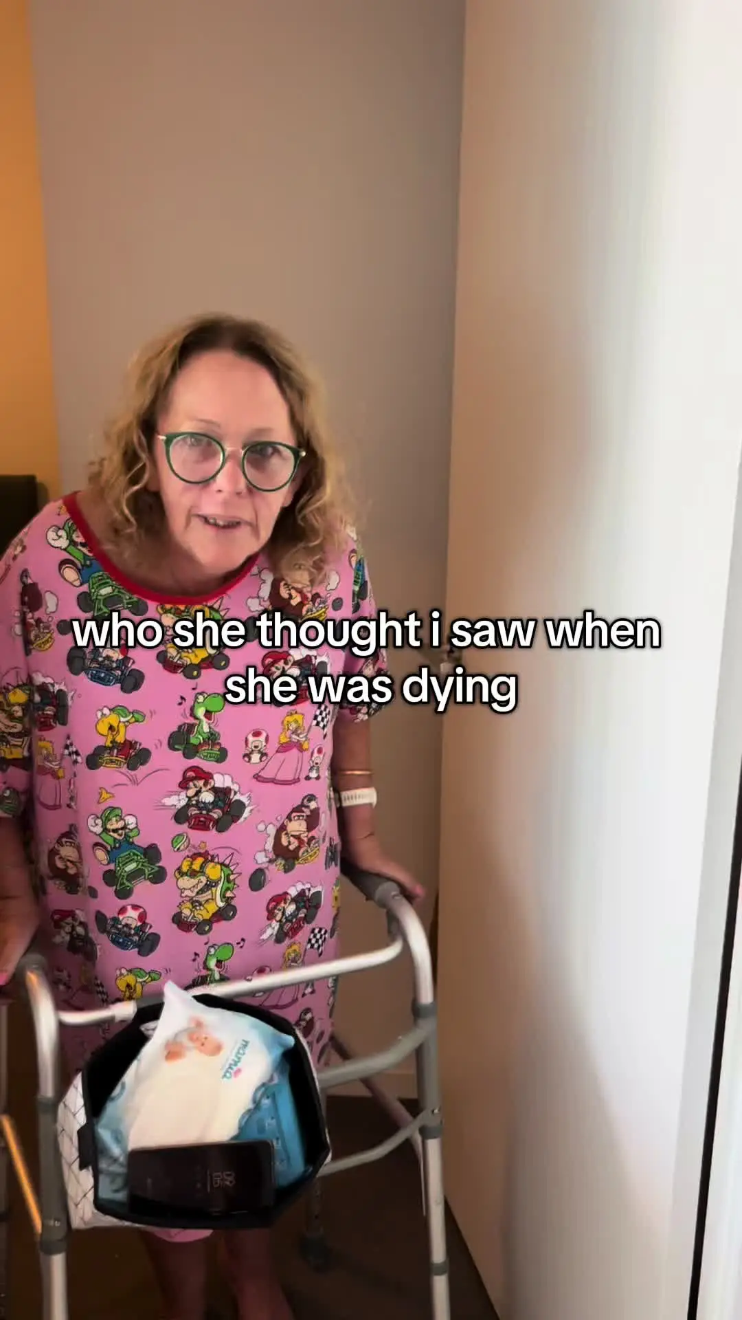 Tiktok post preview 3 from @sammy.sparkle