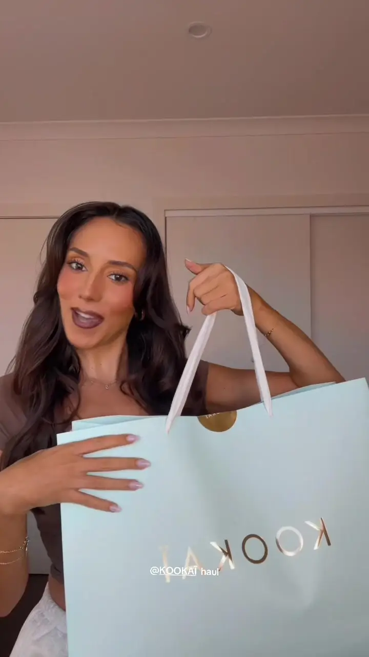 Tiktok post preview 2 from @simoneelysse
