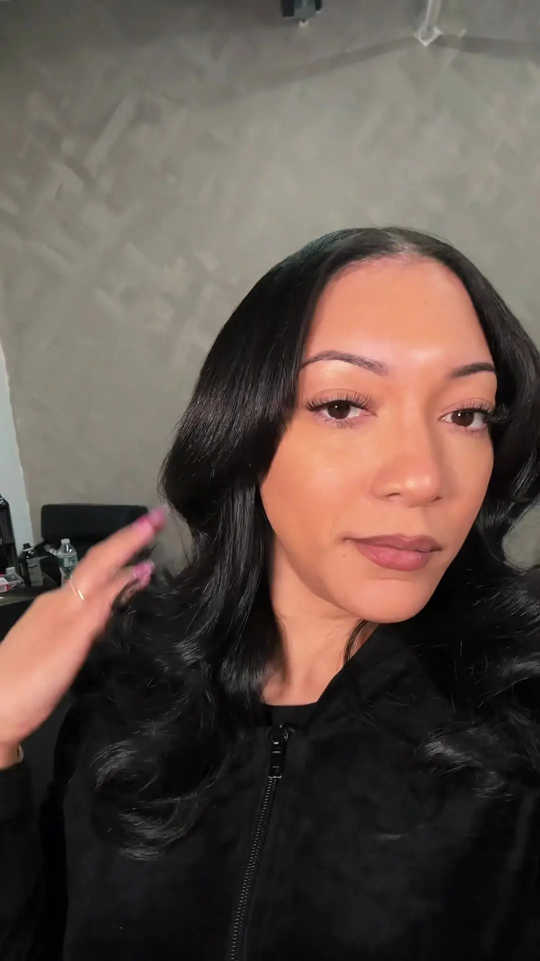 Tiktok post preview 2 from @arijustqueenin