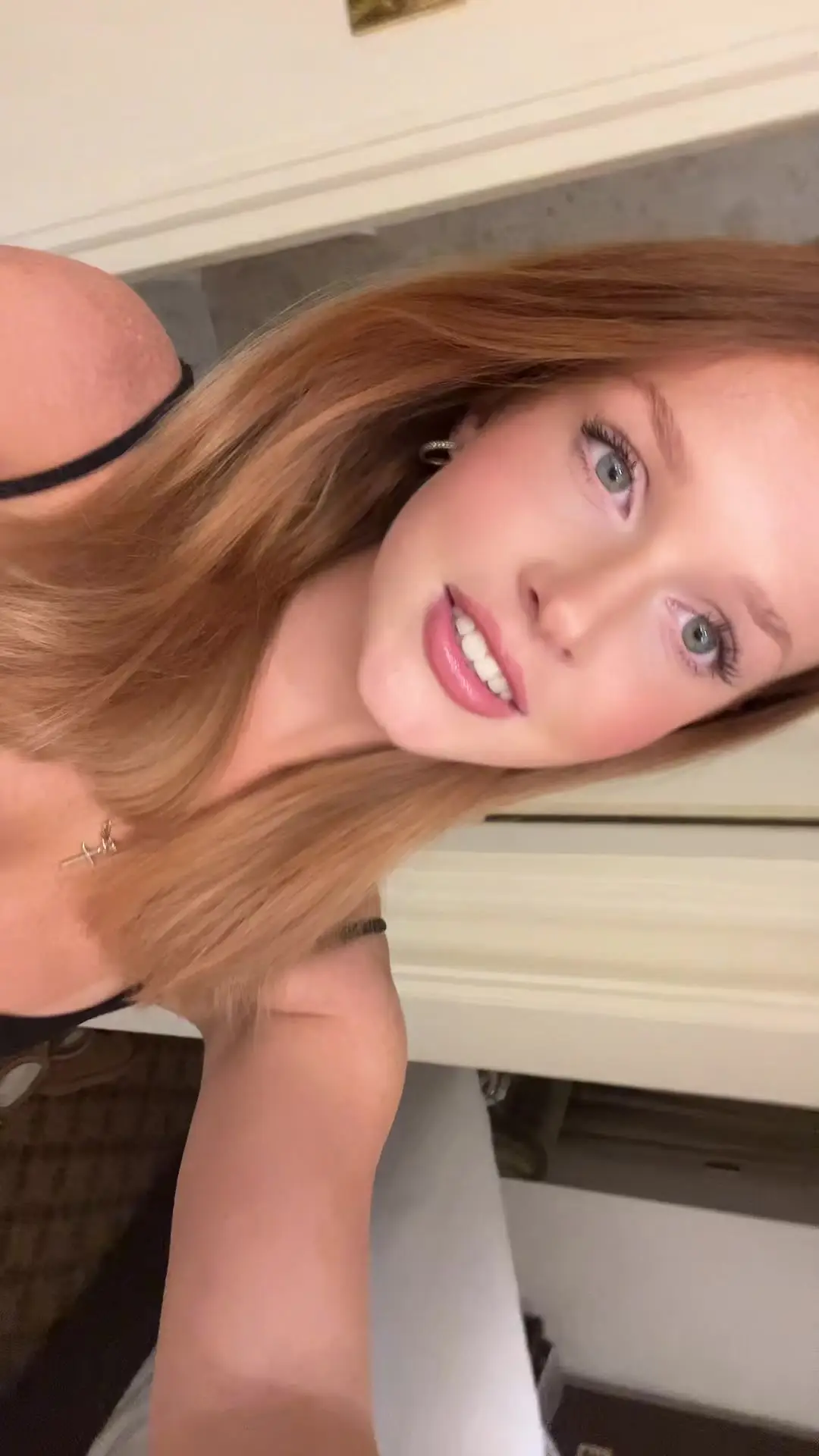 Tiktok post preview 2 from @pixieschulze