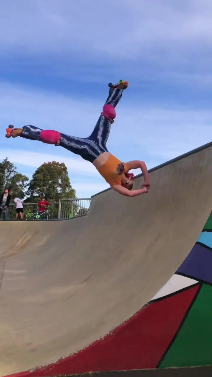 Tiktok post preview 3 from @allysk8rgator