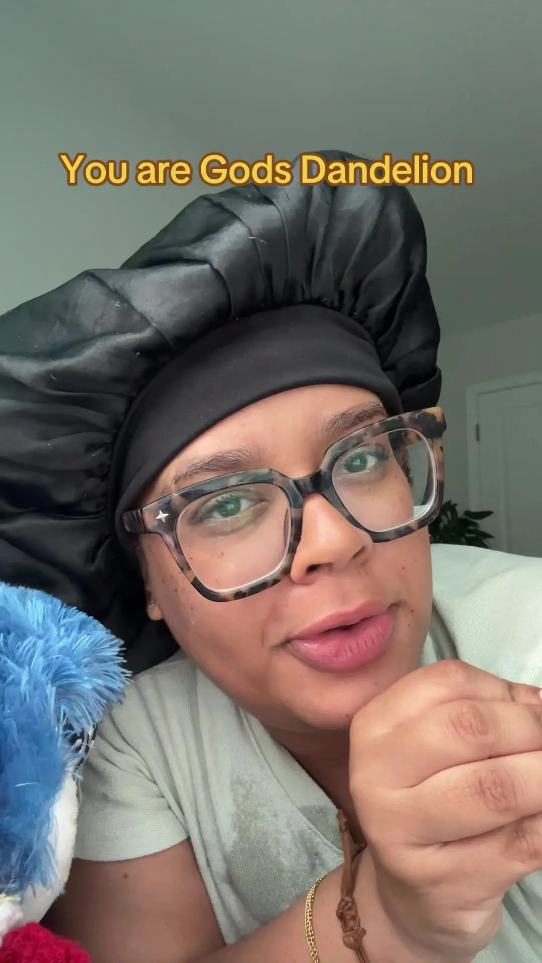 Tiktok post preview 1 from @knee_ahhhh