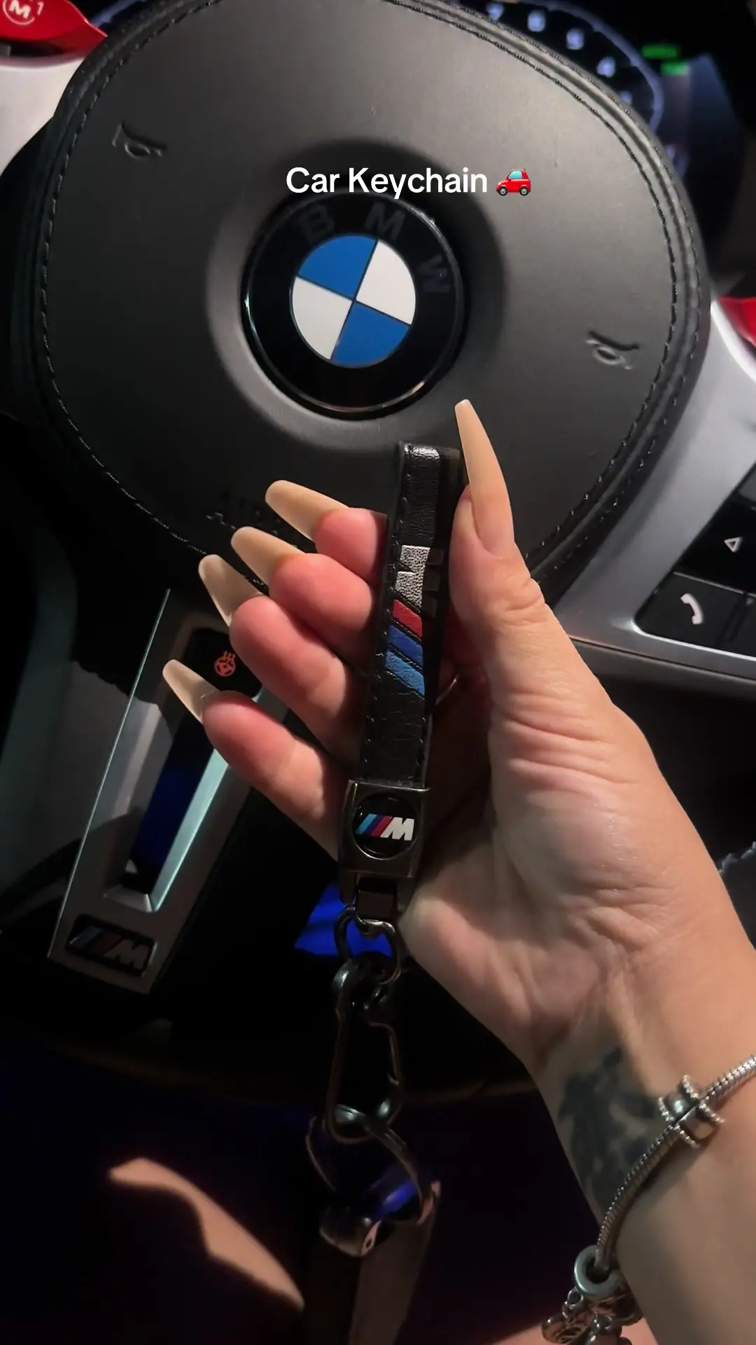 Tiktok post preview 3 from @styleandvegan