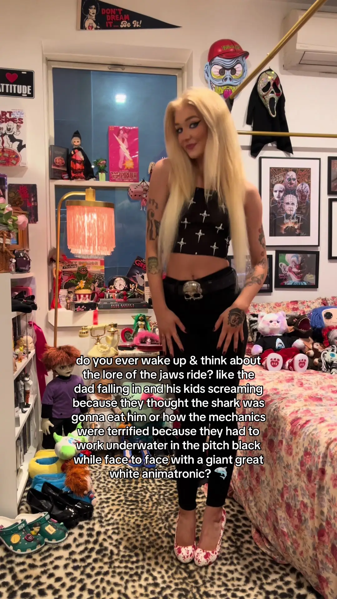 Tiktok post preview 2 from @onastaciaroe